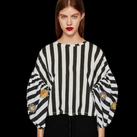 ZARA Trafaluc black and white striped top Small - Picture 4 of 16